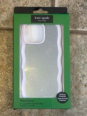 NIB kate spade New York Wavy MagSafe Case for iPhone 16 Pro Max